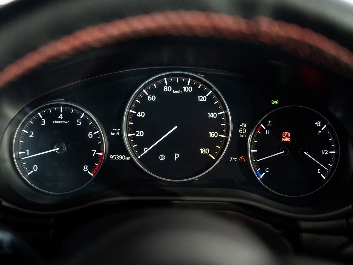 Mazda 3 2019 - фото автомобиля