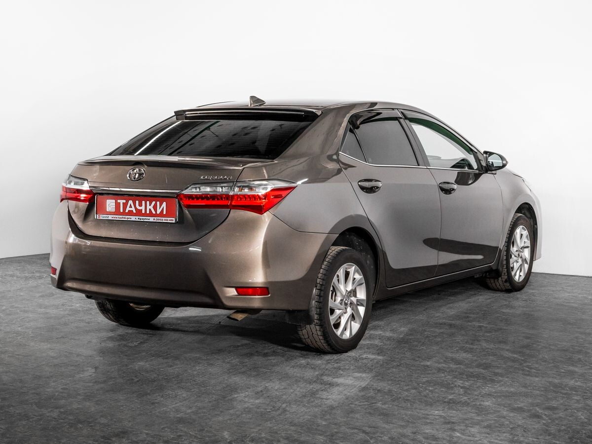 Toyota Corolla 2017 - фото автомобиля