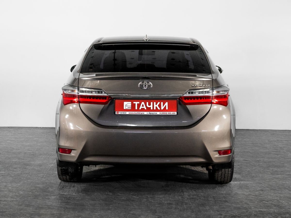 Toyota Corolla 2017 - фото автомобиля