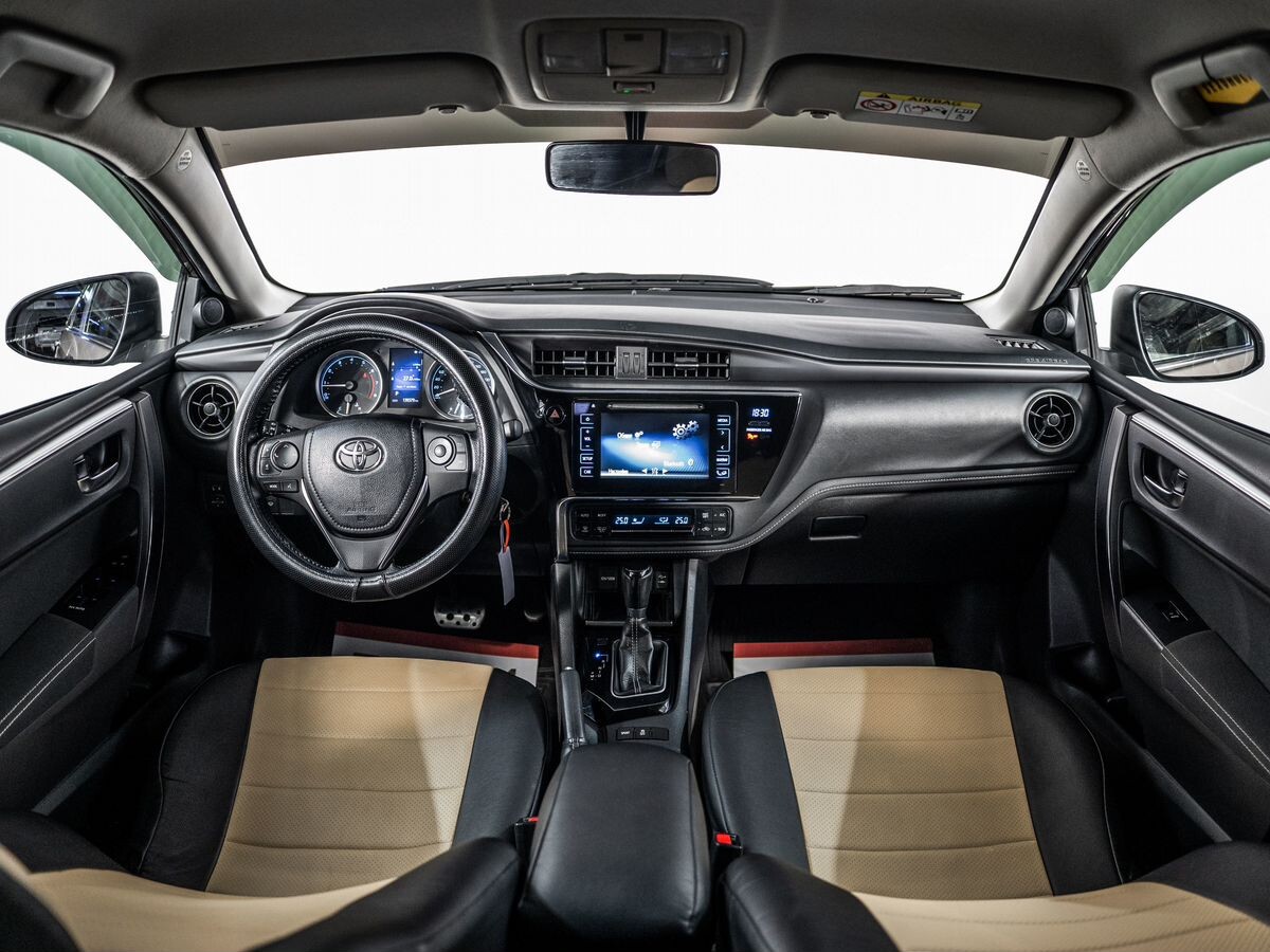 Toyota Corolla 2017 - фото автомобиля