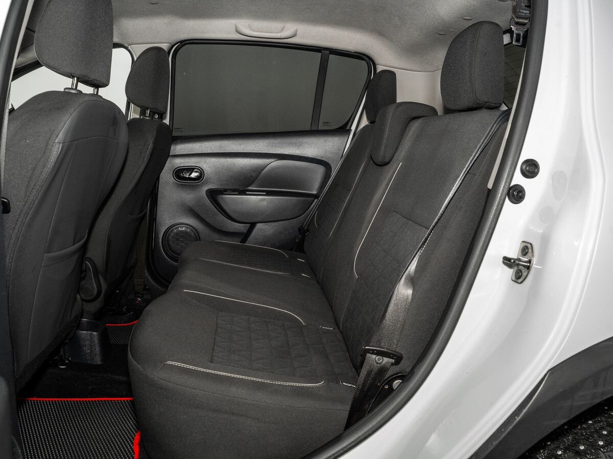 Renault Sandero 2019 - фото автомобиля