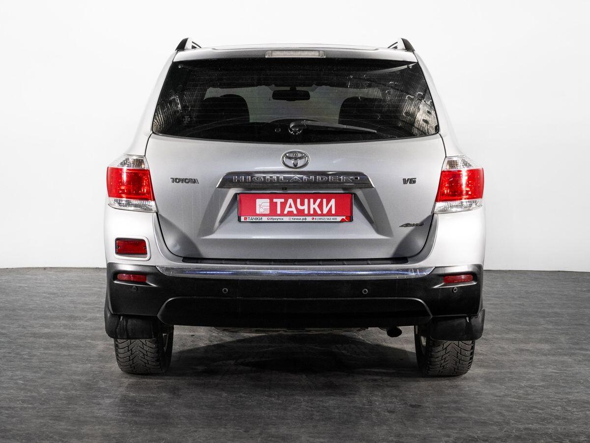 Toyota Highlander 2011 - фото автомобиля