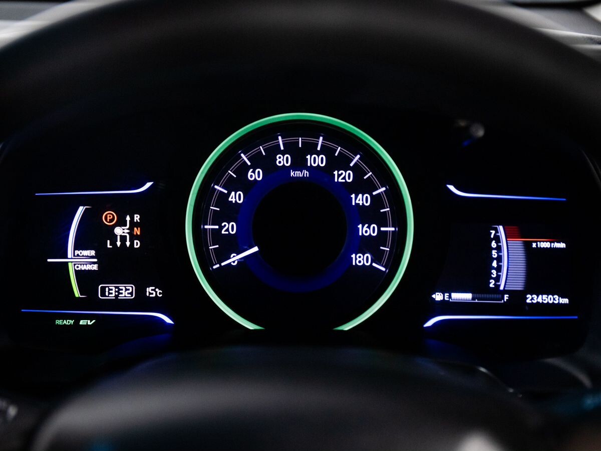 Honda Shuttle 2017 - фото автомобиля