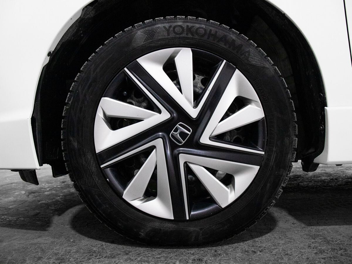 Honda Shuttle 2017 - фото автомобиля