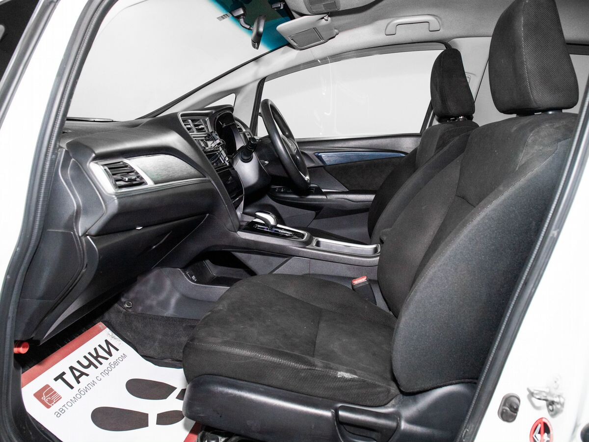 Honda Shuttle 2017 - фото автомобиля