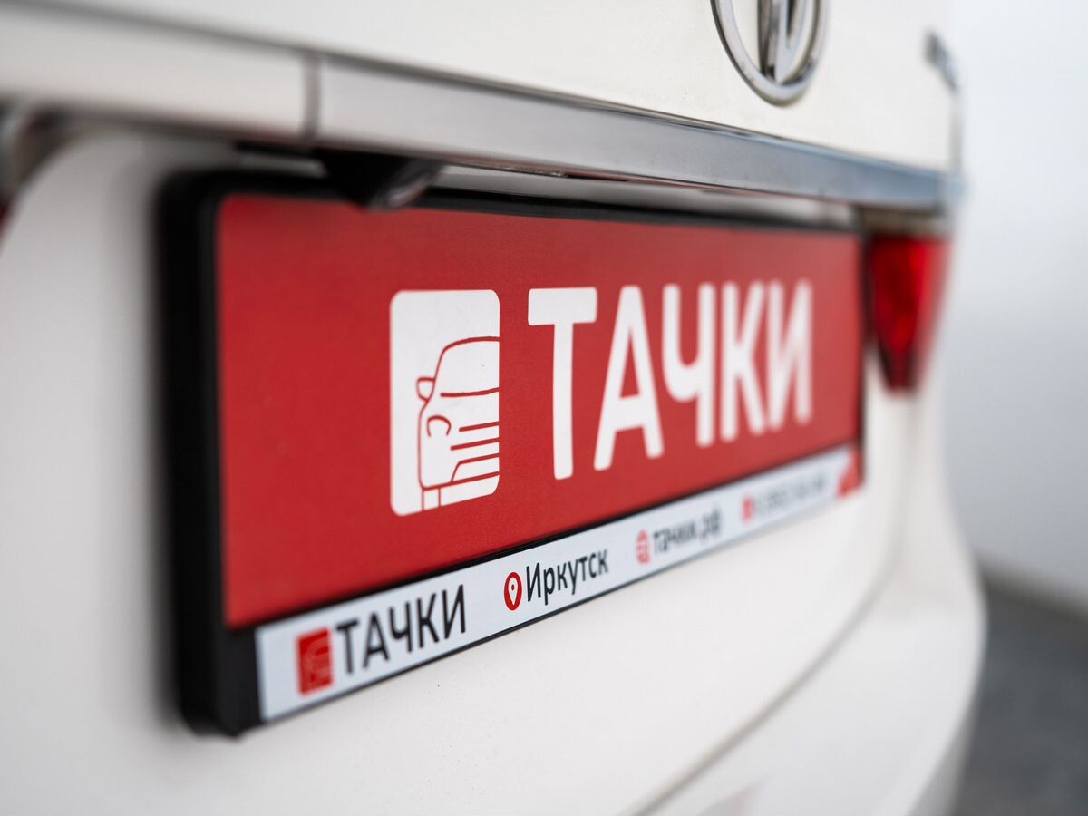 Toyota Camry 2014 - фото автомобиля