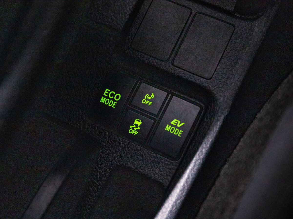 Toyota Corolla 2015 - фото автомобиля