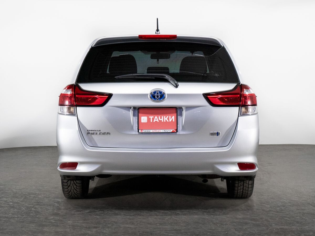 Toyota Corolla 2015 - фото автомобиля