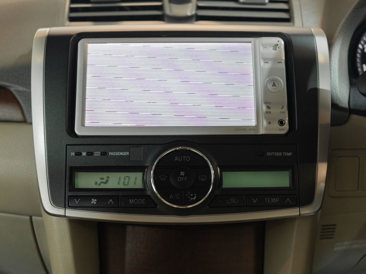 Toyota Premio 2010 - фото автомобиля