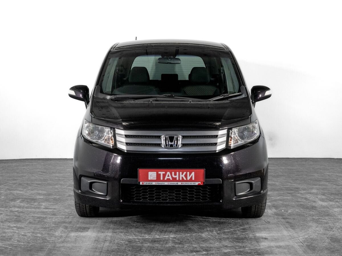 Honda Freed 2011 - фото автомобиля