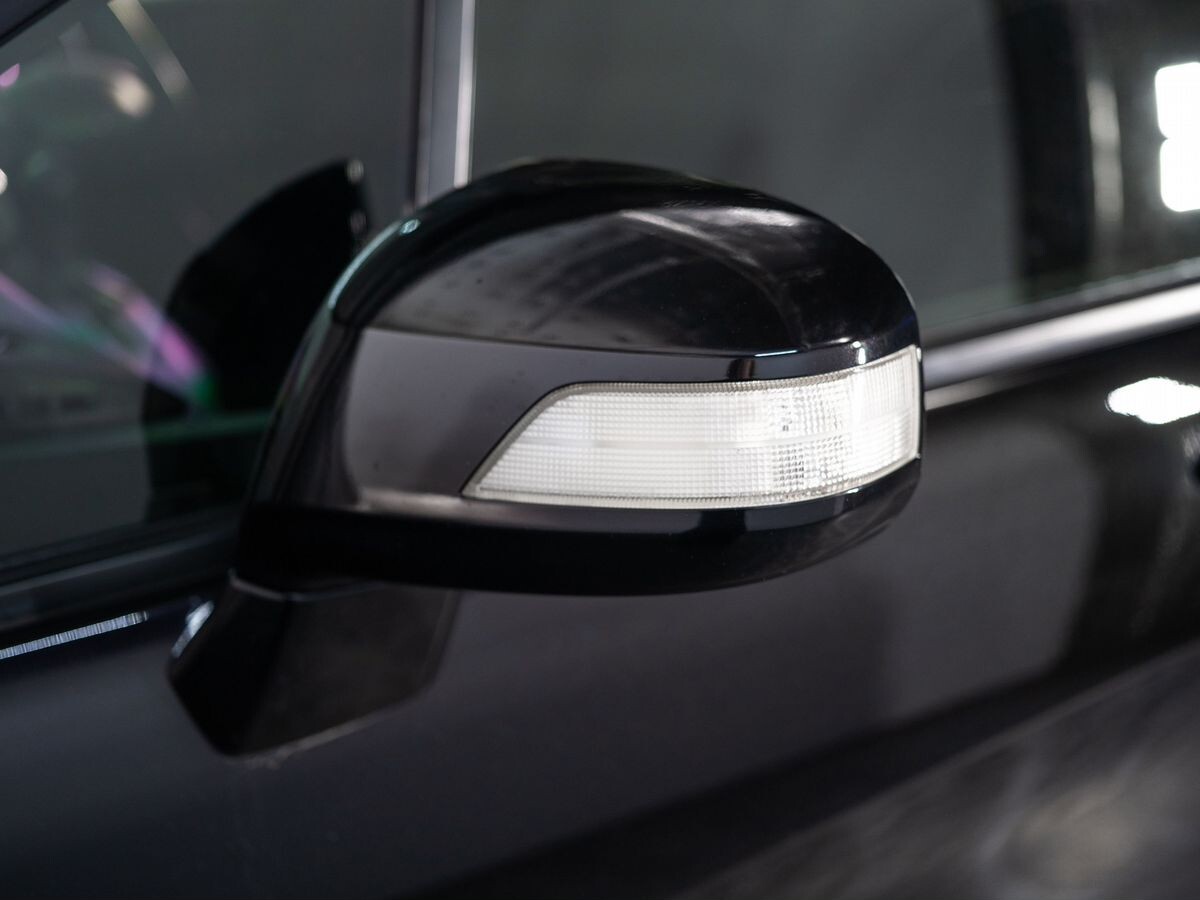 Honda Freed 2011 - фото автомобиля