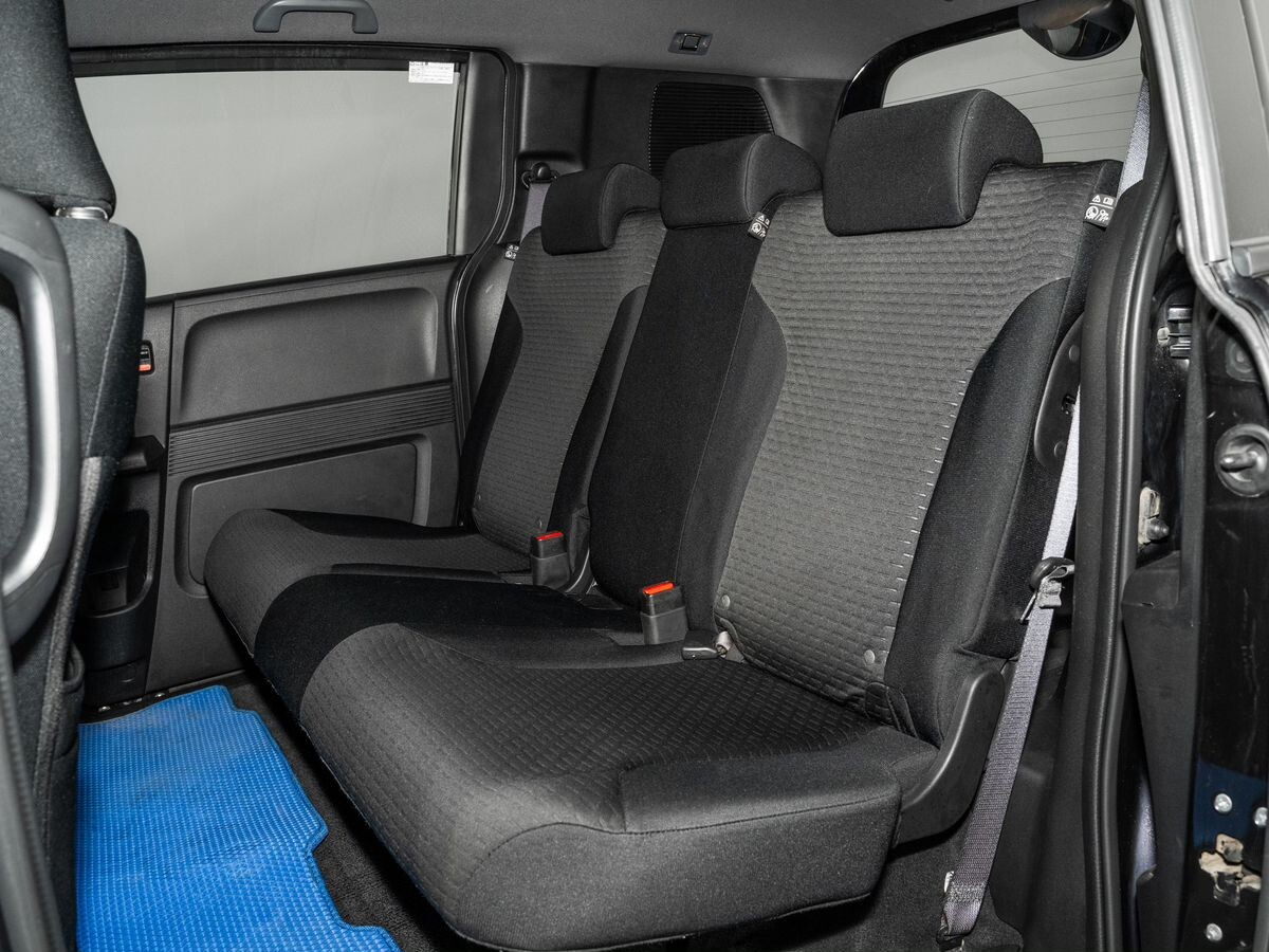 Honda Freed 2011 - фото автомобиля