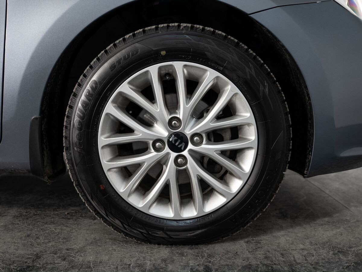 Kia Rio 2020 - фото автомобиля