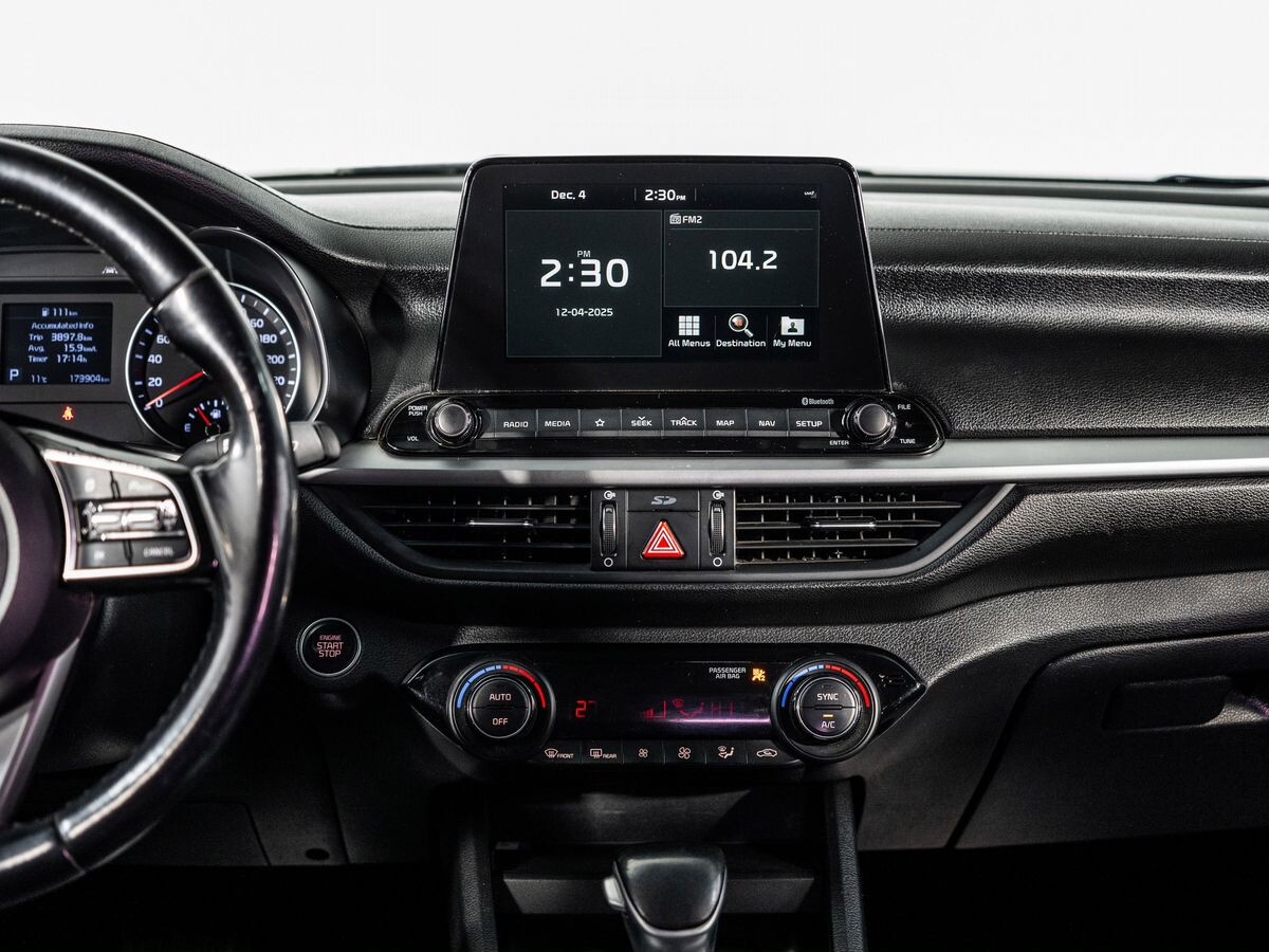 Kia K3 2019 - фото автомобиля