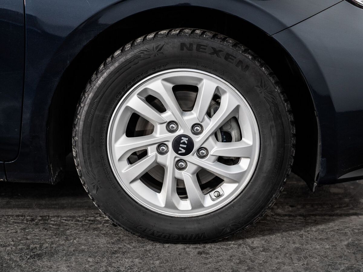 Kia K3 2019 - фото автомобиля