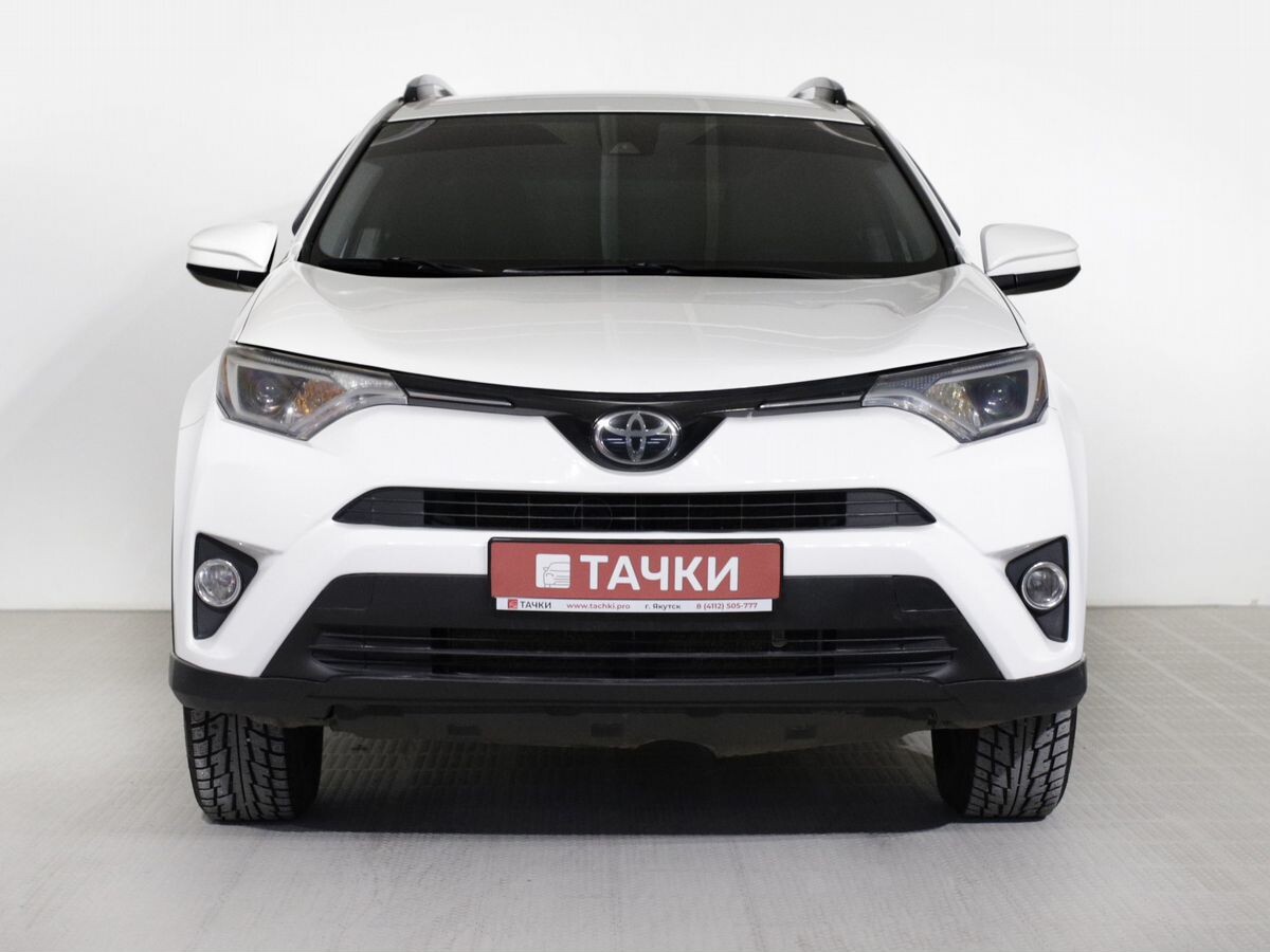 Toyota RAV4 2017 - фото автомобиля