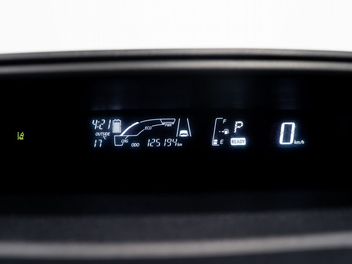 Toyota Aqua 2016 - фото автомобиля