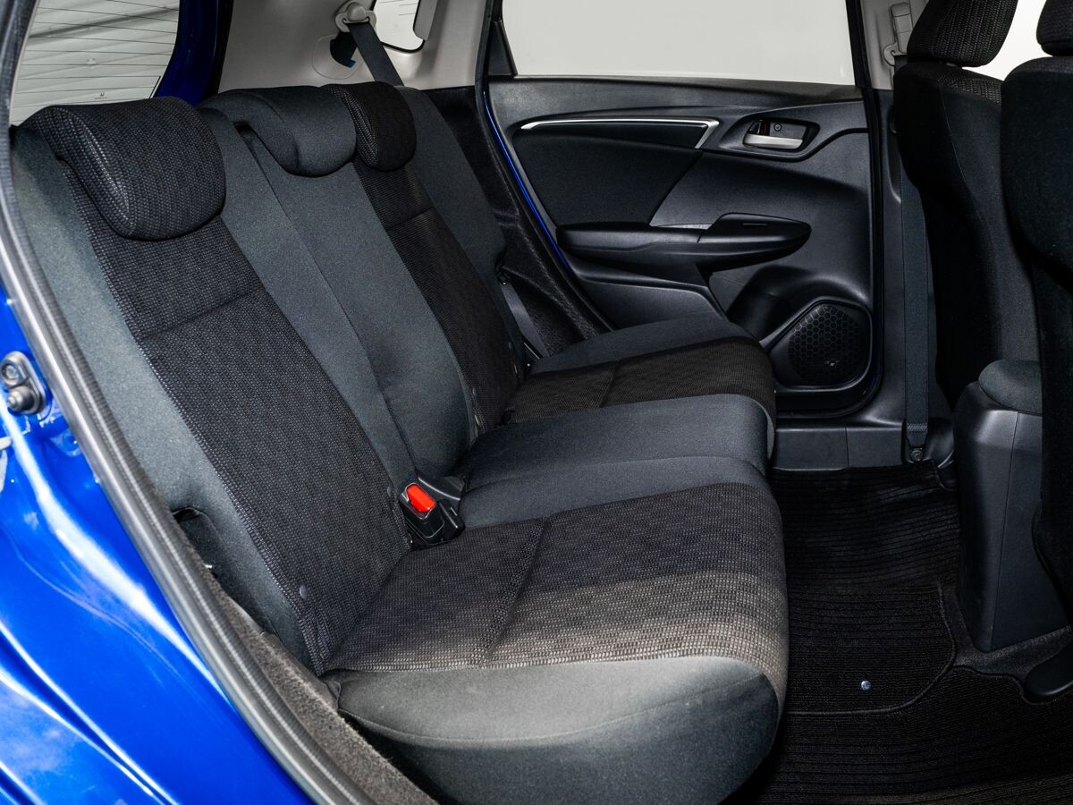 Honda Fit 2013 - фото автомобиля