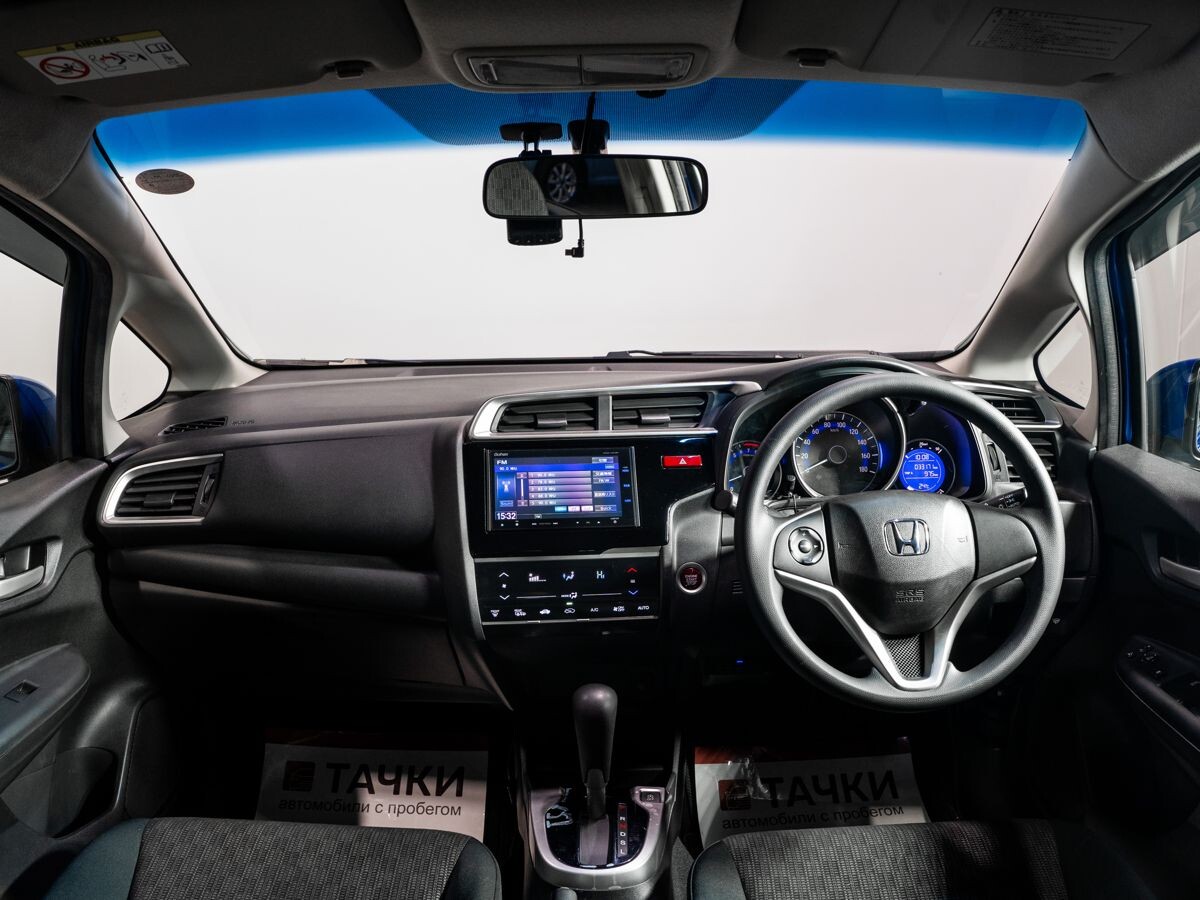 Honda Fit 2013 - фото автомобиля