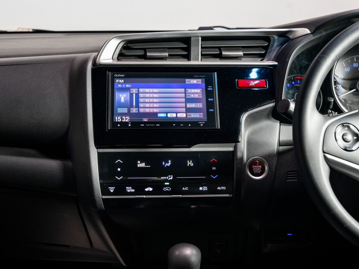 Honda Fit 2013 - фото автомобиля