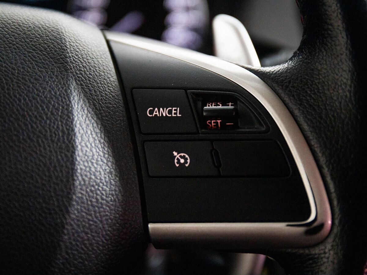 Mitsubishi Outlander 2012 - фото автомобиля