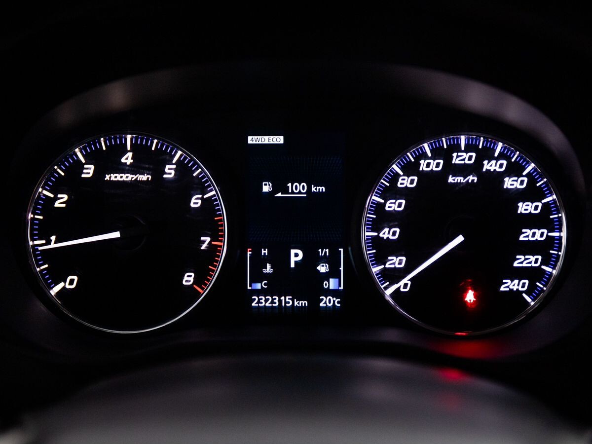 Mitsubishi Outlander 2012 - фото автомобиля