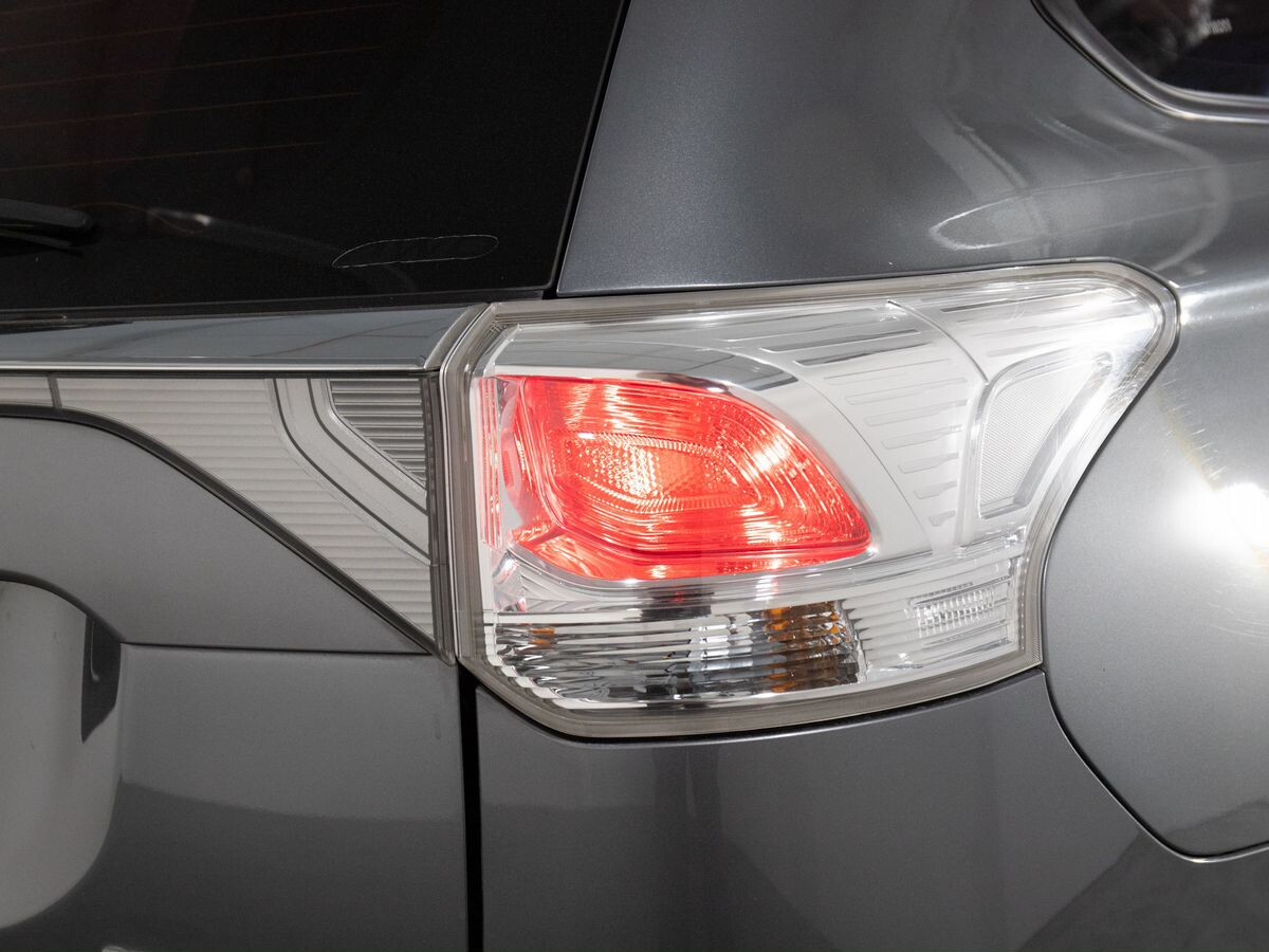 Mitsubishi Outlander 2012 - фото автомобиля