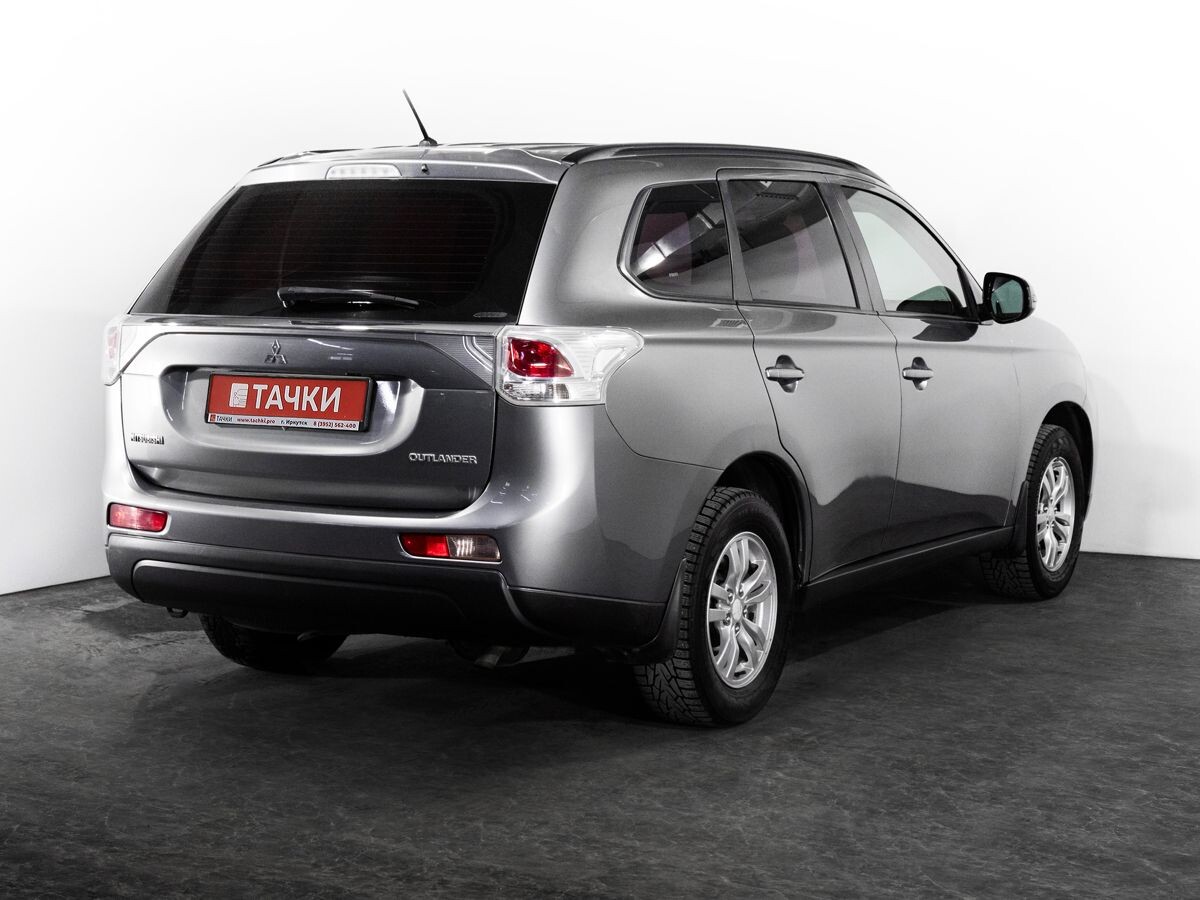 Mitsubishi Outlander 2012 - фото автомобиля