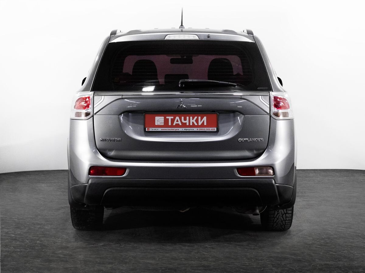 Mitsubishi Outlander 2012 - фото автомобиля