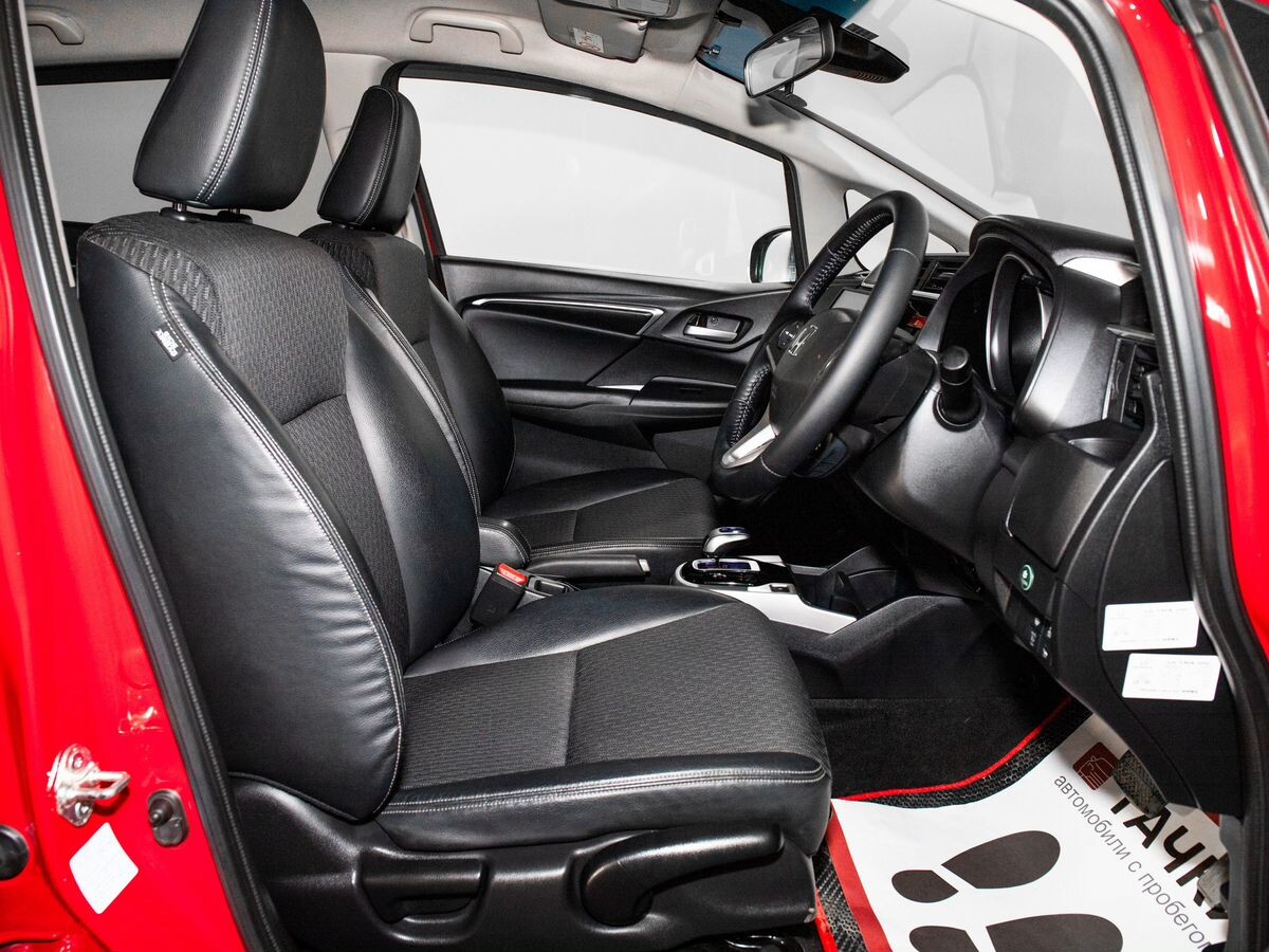 Honda Fit 2016 - фото автомобиля