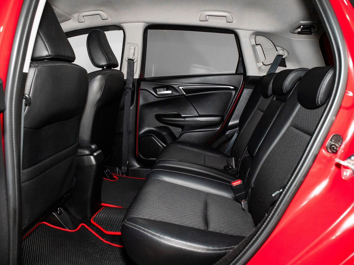 Honda Fit 2016 - фото автомобиля