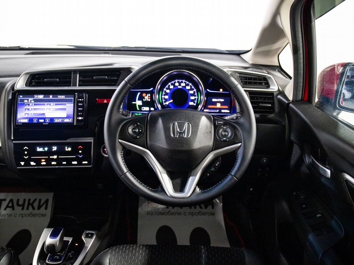 Honda Fit 2016 - фото автомобиля