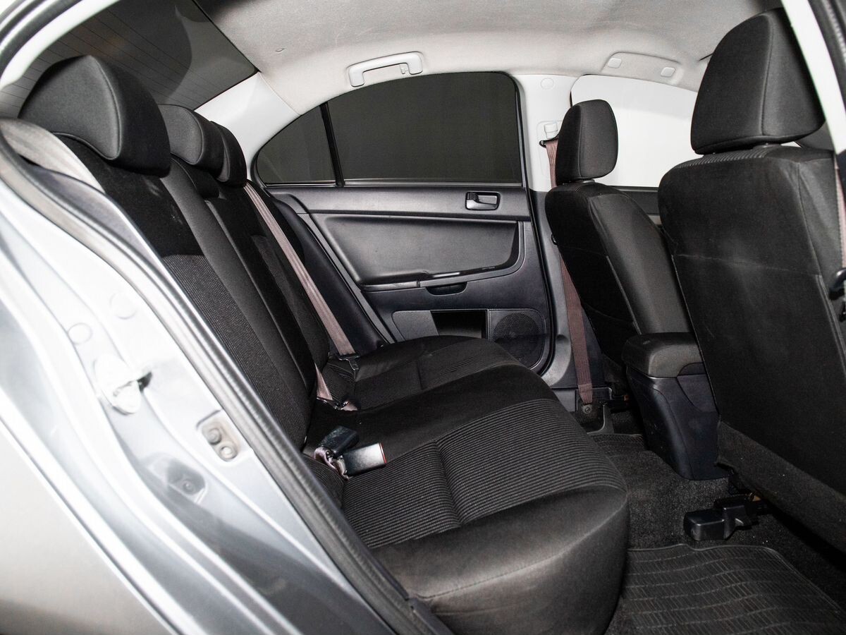 Mitsubishi Lancer 2014 - фото автомобиля