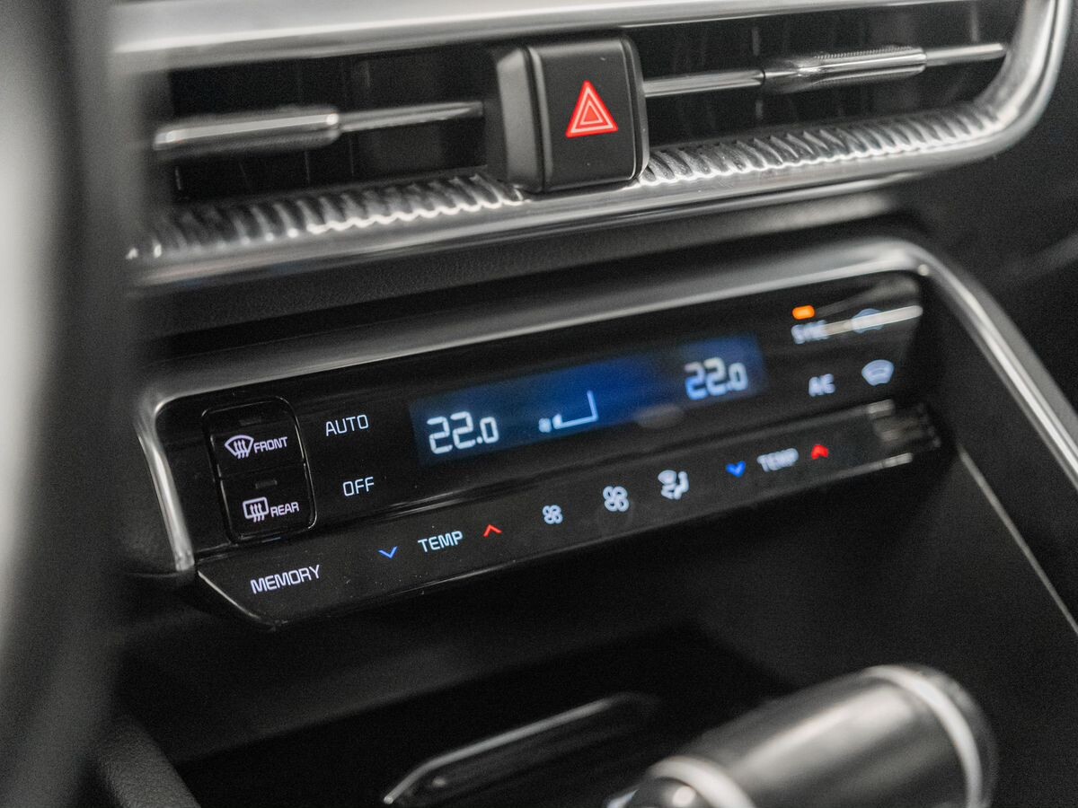 Kia K5 2021 - фото автомобиля