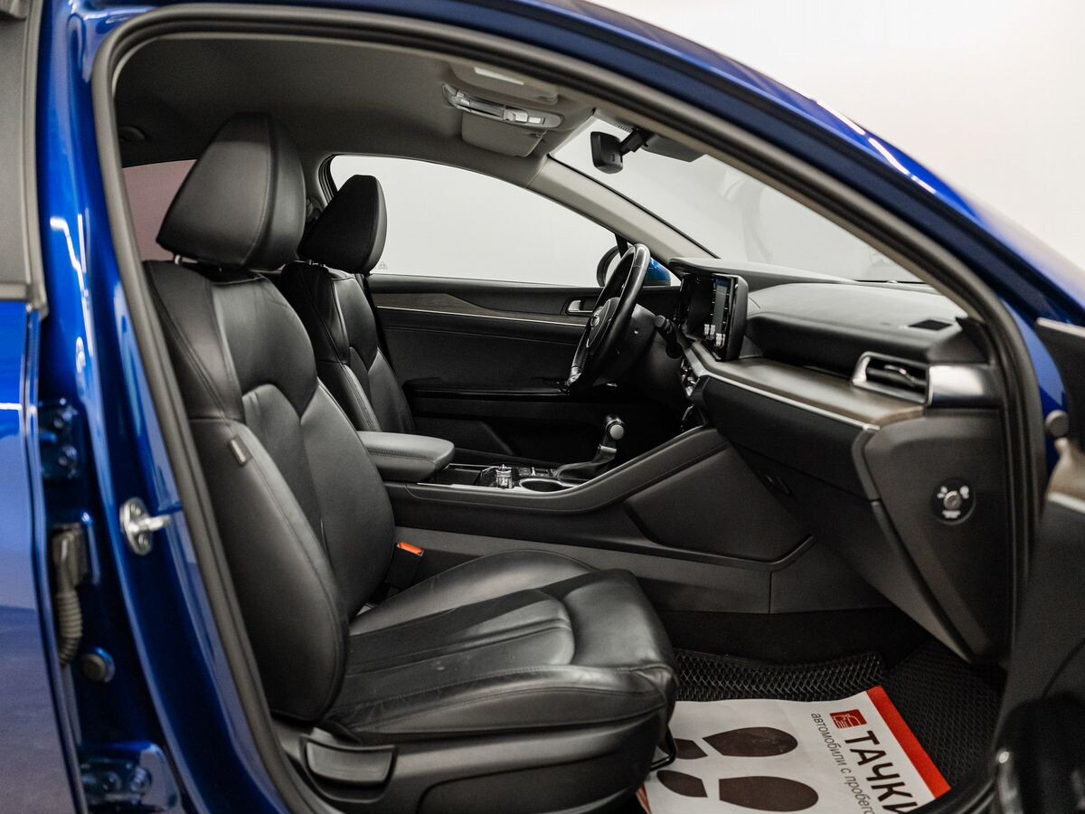 Kia K5 2021 - фото автомобиля