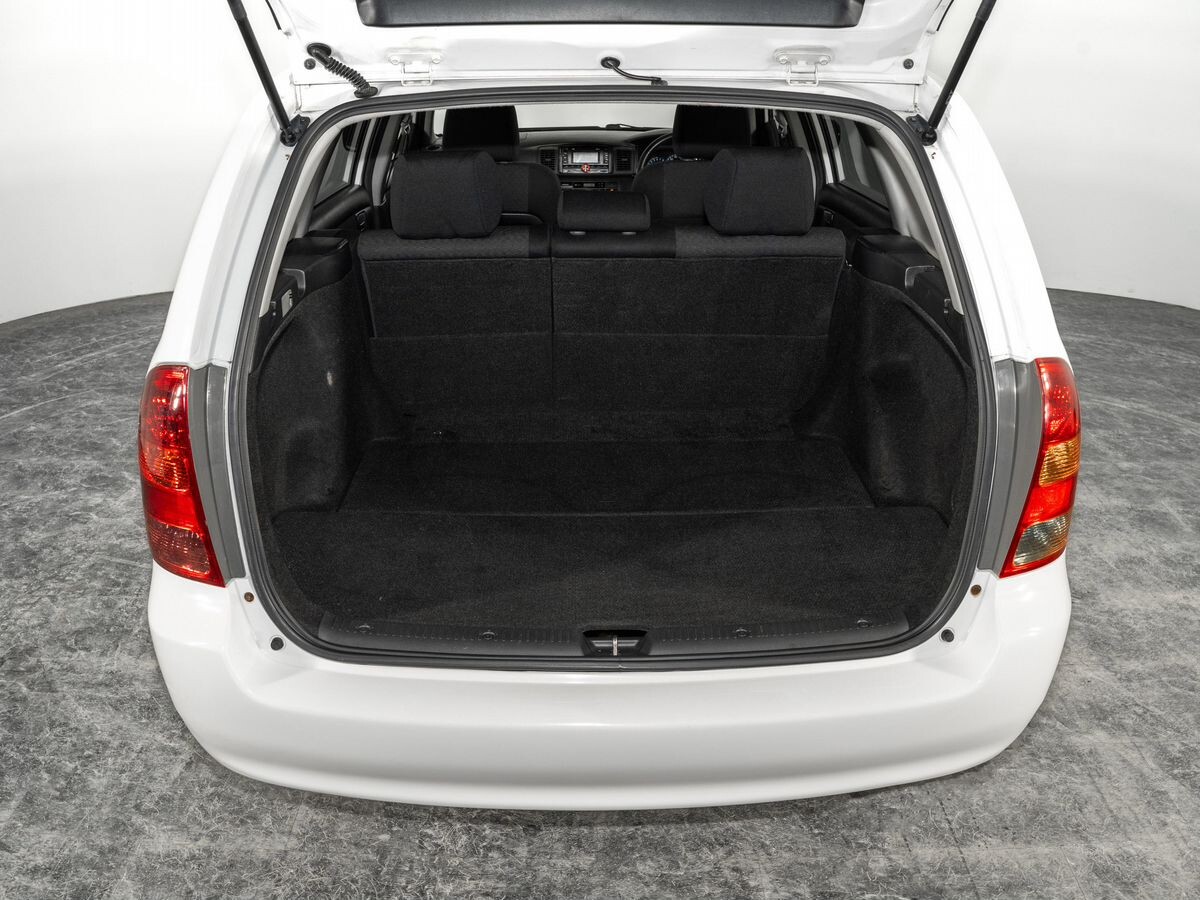 Toyota Corolla 2003 - фото автомобиля