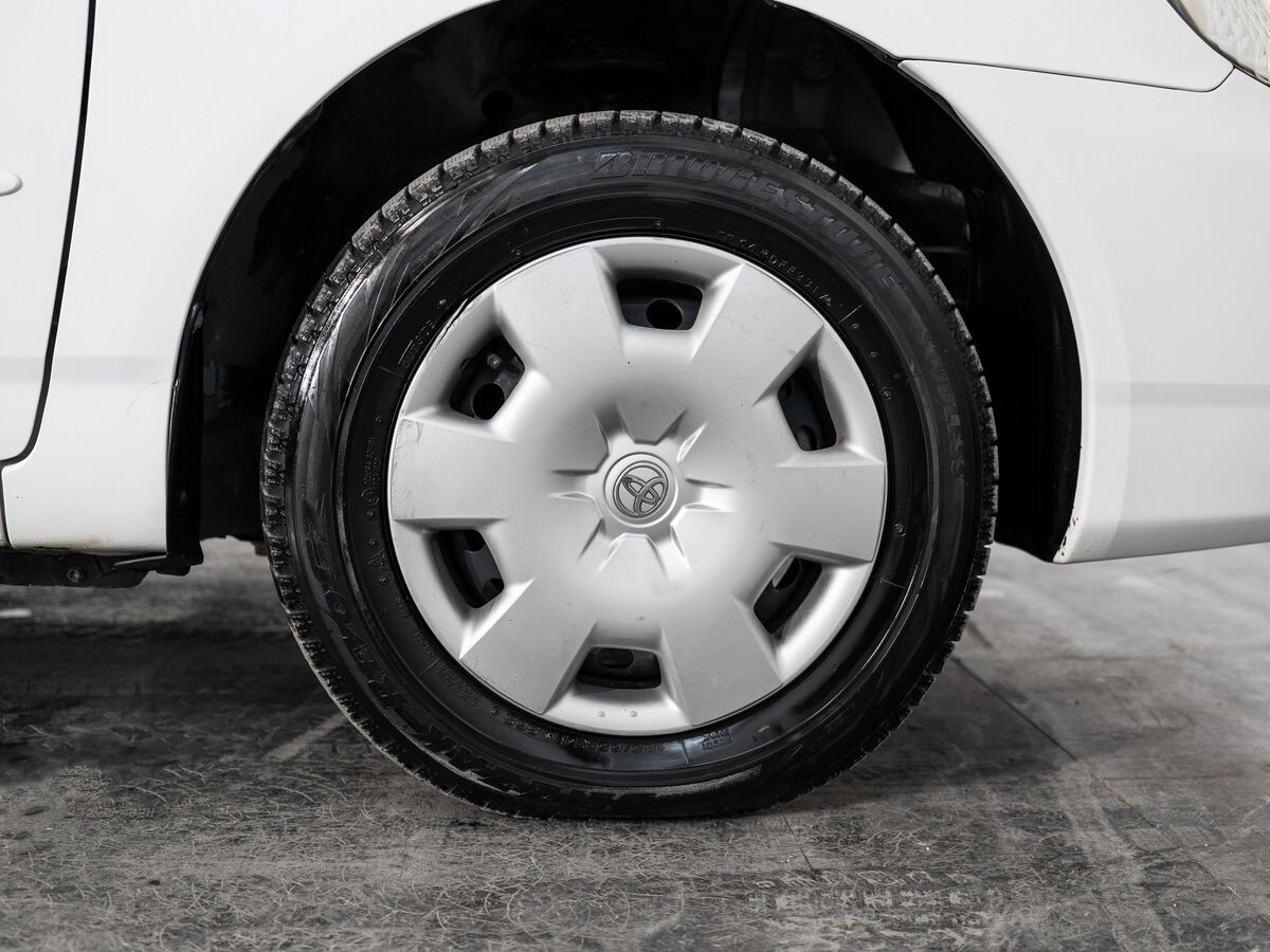 Toyota Corolla 2003 - фото автомобиля