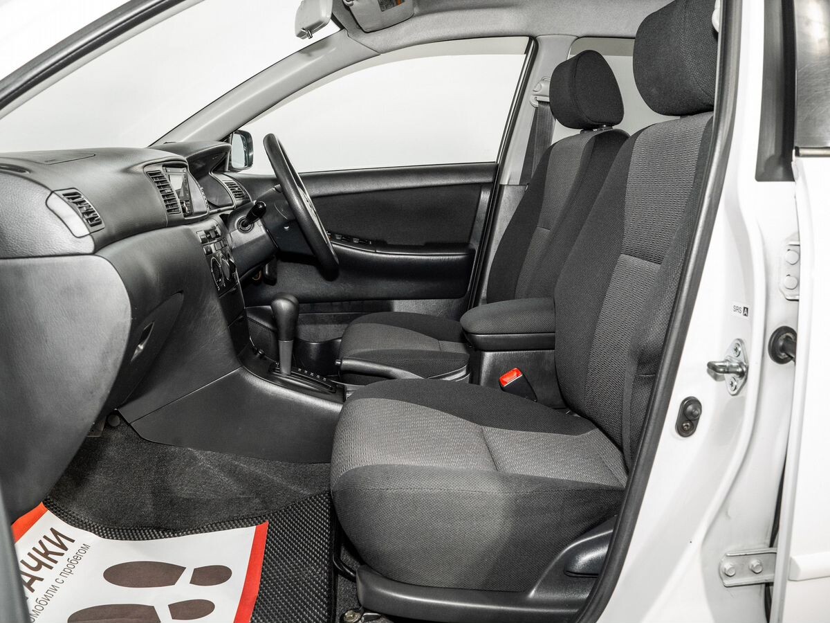 Toyota Corolla 2003 - фото автомобиля