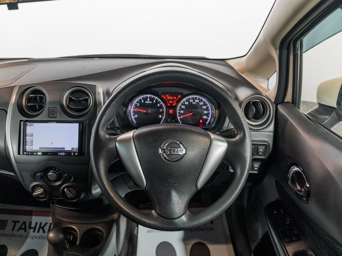 Nissan Note 2015 - фото автомобиля