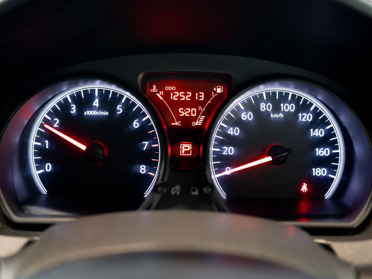 Nissan Note 2015 - фото автомобиля