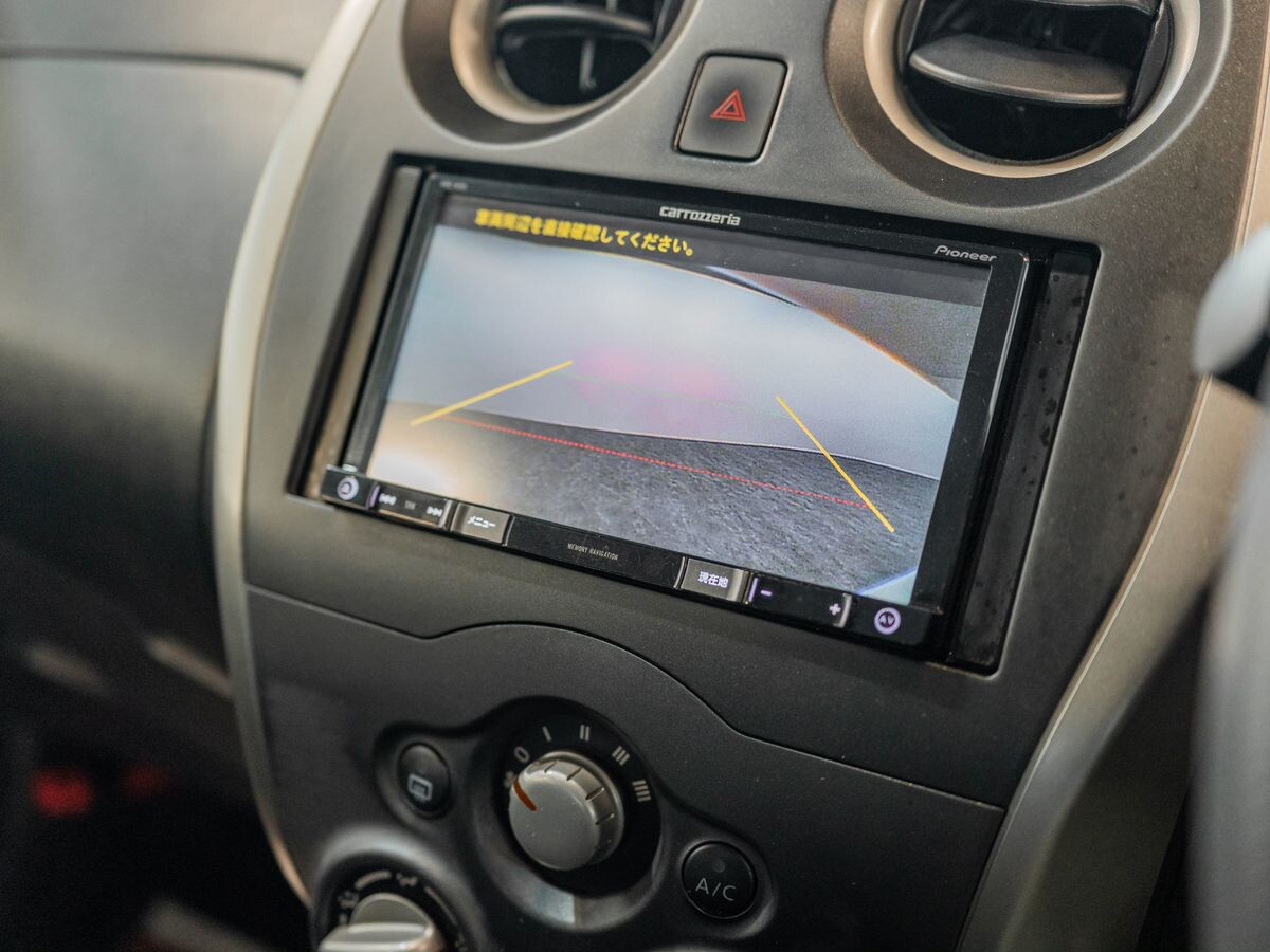 Nissan Note 2015 - фото автомобиля