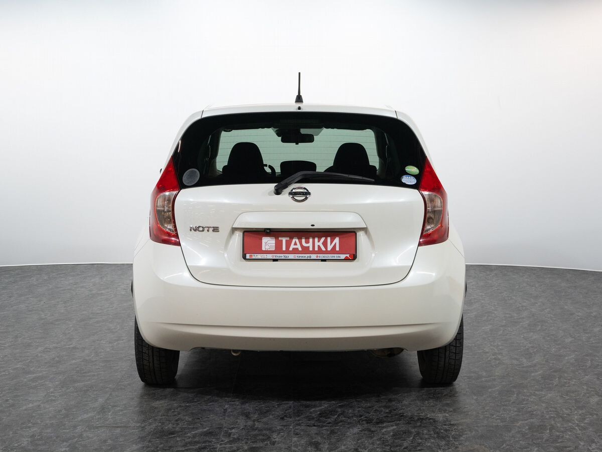 Nissan Note 2015 - фото автомобиля
