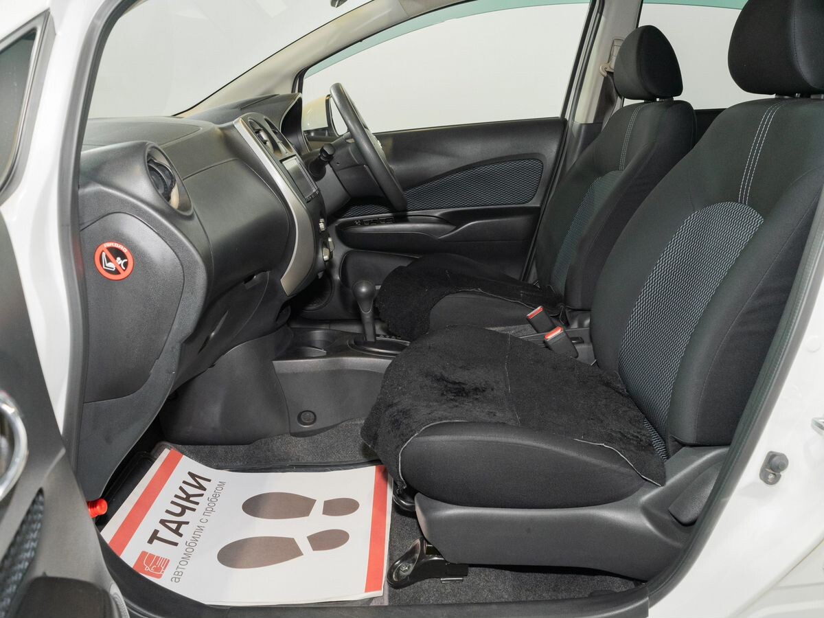 Nissan Note 2015 - фото автомобиля