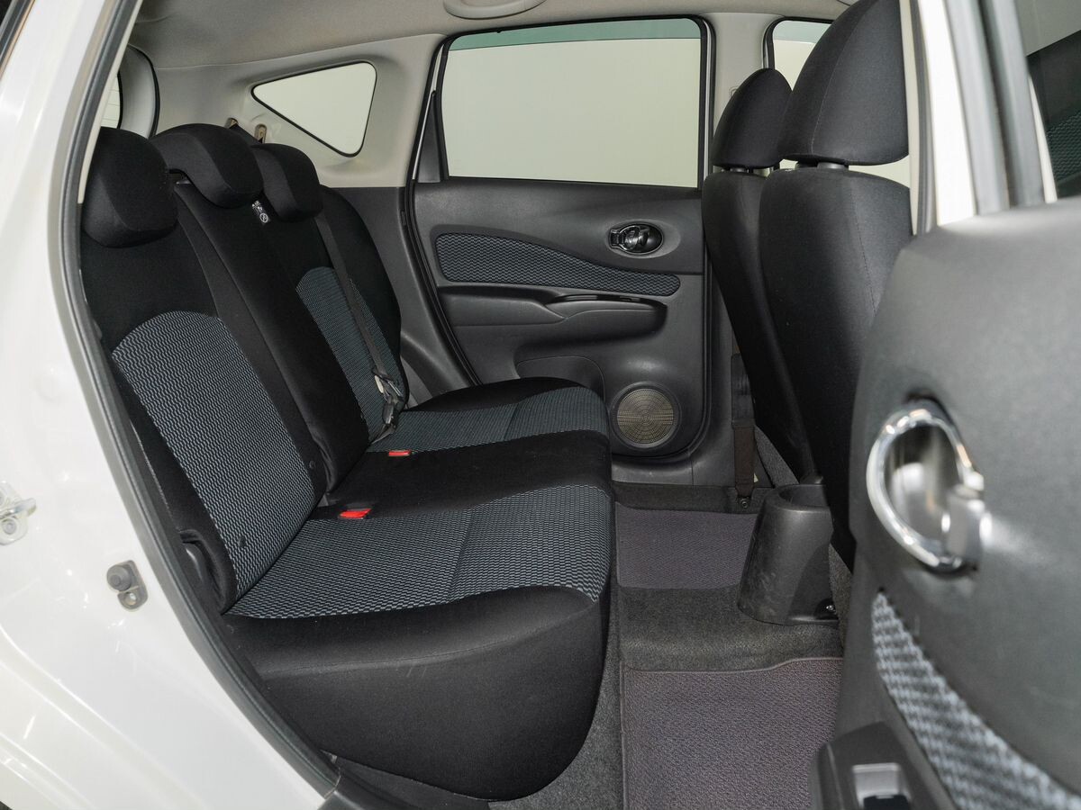 Nissan Note 2015 - фото автомобиля