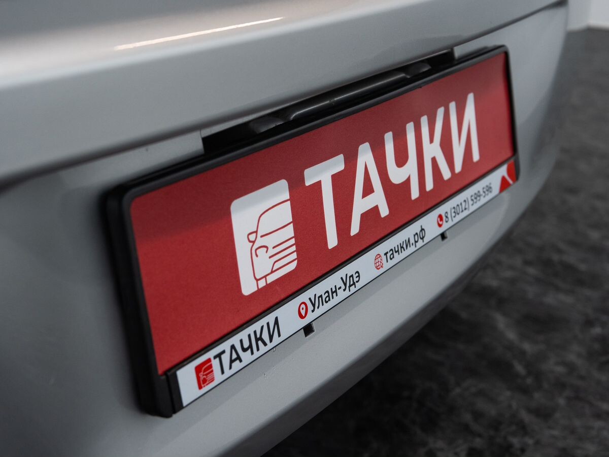 Toyota Vitz 2009 - фото автомобиля