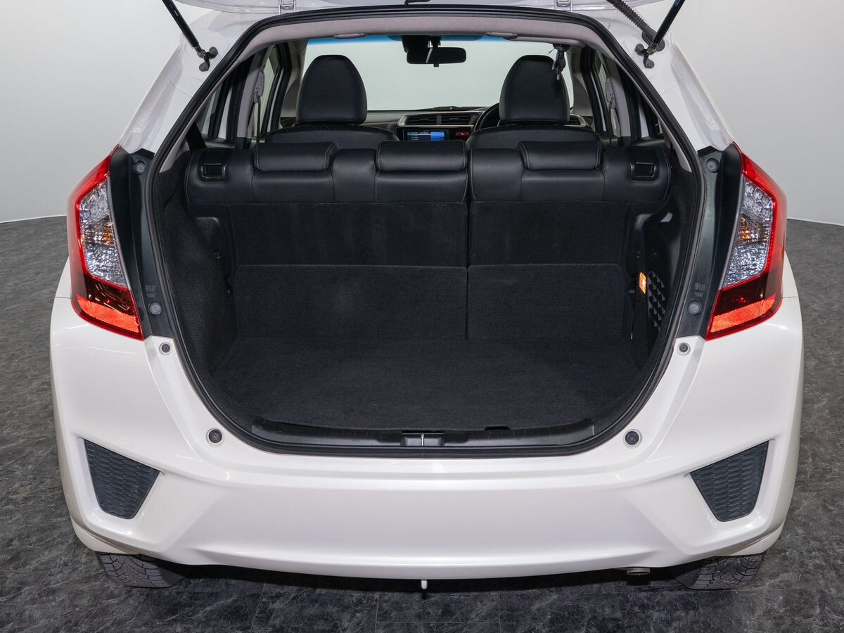 Honda Fit 2015 - фото автомобиля