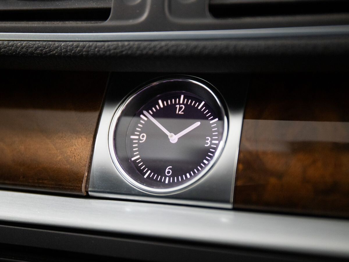 Volkswagen Passat 2012 - фото автомобиля