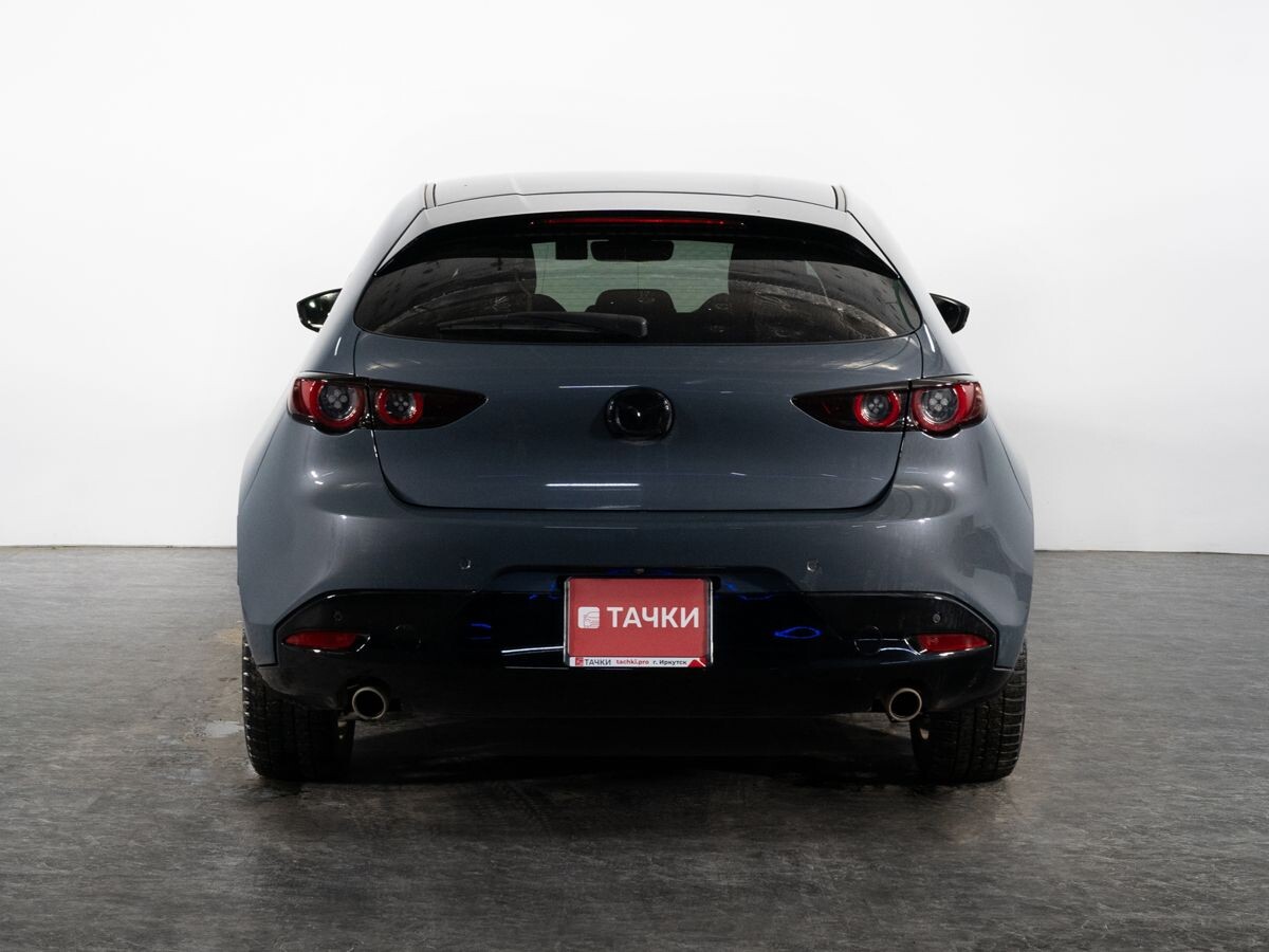 Mazda 3 2019 - фото автомобиля