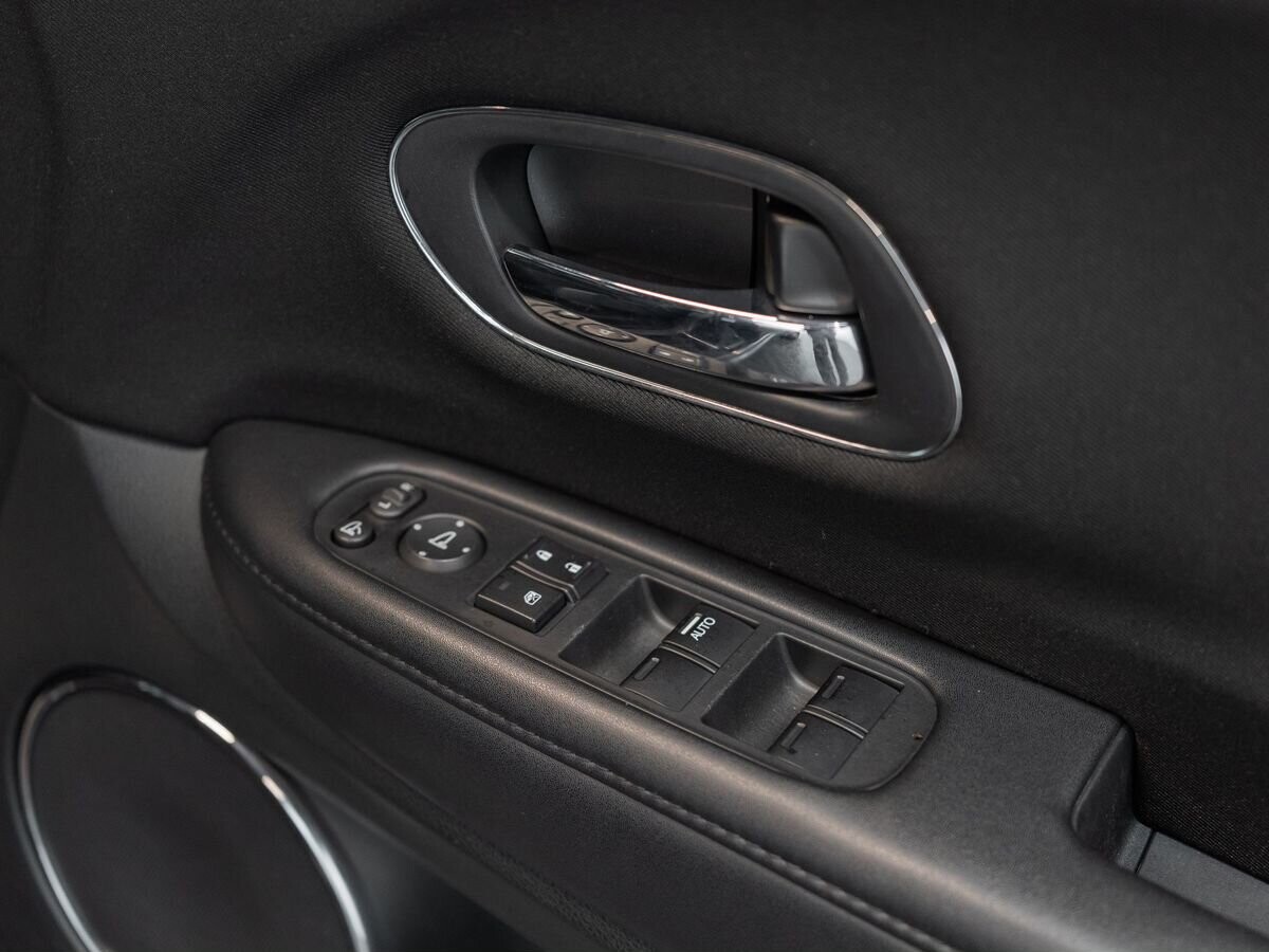 Honda Vezel 2016 - фото автомобиля