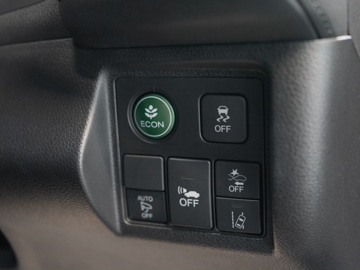 Honda Vezel 2016 - фото автомобиля